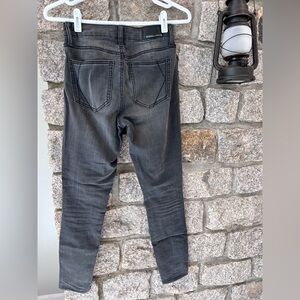 Kendall + Kylie The Ultra Babe Skinny pants - women’s size 26 - black